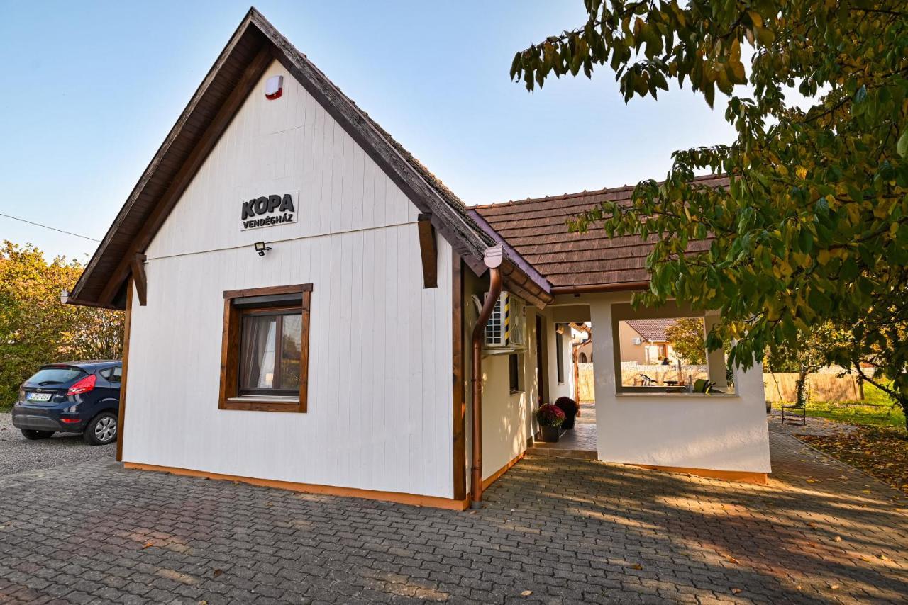 Kopa Vendeghaz Lägenhet Szigetvár Exteriör bild